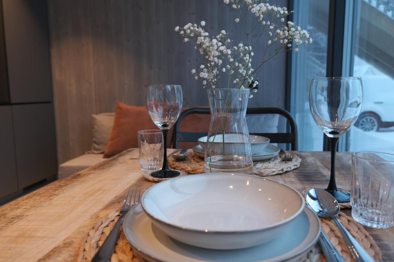 Modern Apartment In Henningsvær Zewnętrze zdjęcie